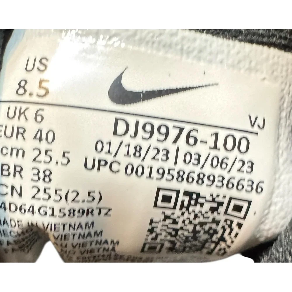 Nike Running Shoes Womens Size 8.5 White Black React Cushion Athletic DJ9976-100